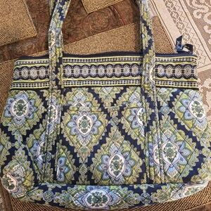 Vera Bradley Shoulder Bag Green and White Diamond